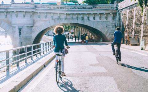 5 INFOS UTILES POUR FAIRE DU VÉLO À PARIS